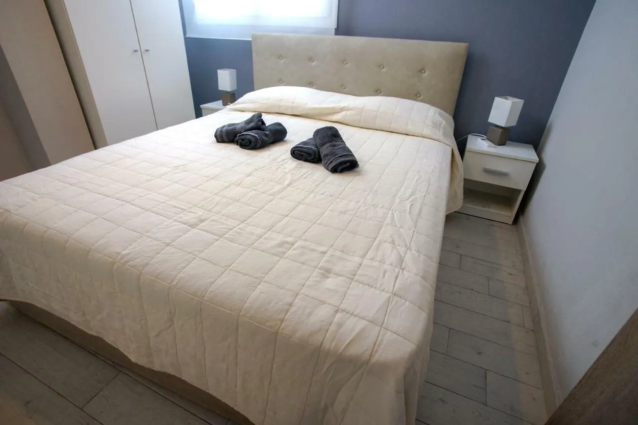 Akti Alegra Apartment Neos Marmaras